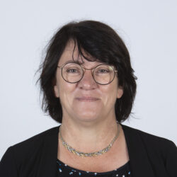 Brigitte Lefebvre 4ème vice-présidente 1ère adjointe au maire de Savignies