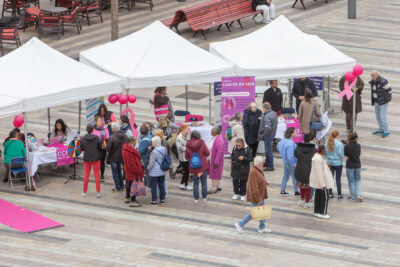 Agrandir l'image 1 sur 2, fenêtre modale