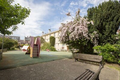 Agrandir l'image 6 sur 9, fenêtre modale