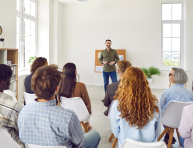 La Ville de Beauvais poursuit son engagement en faveur de la vie associative locale en proposant, de janvier à juin 2026, un nouveau cycle de formations, de tables rondes et d’ateliers gratuits, destinés aux bénévoles du territoire.