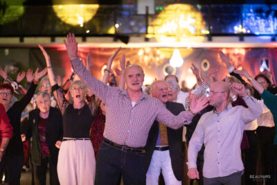 Agrandir l'image 3 sur 17, fenêtre modale