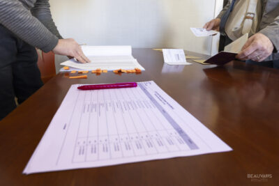 Agrandir l'image 2 sur 26, fenêtre modale